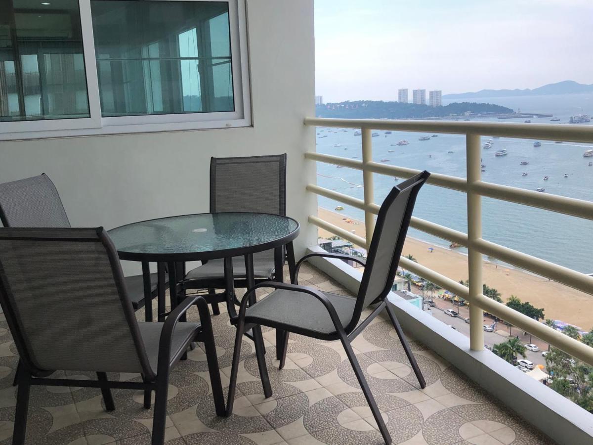View Talay 6 Pattaya Beach Apartment By Honey Kültér fotó