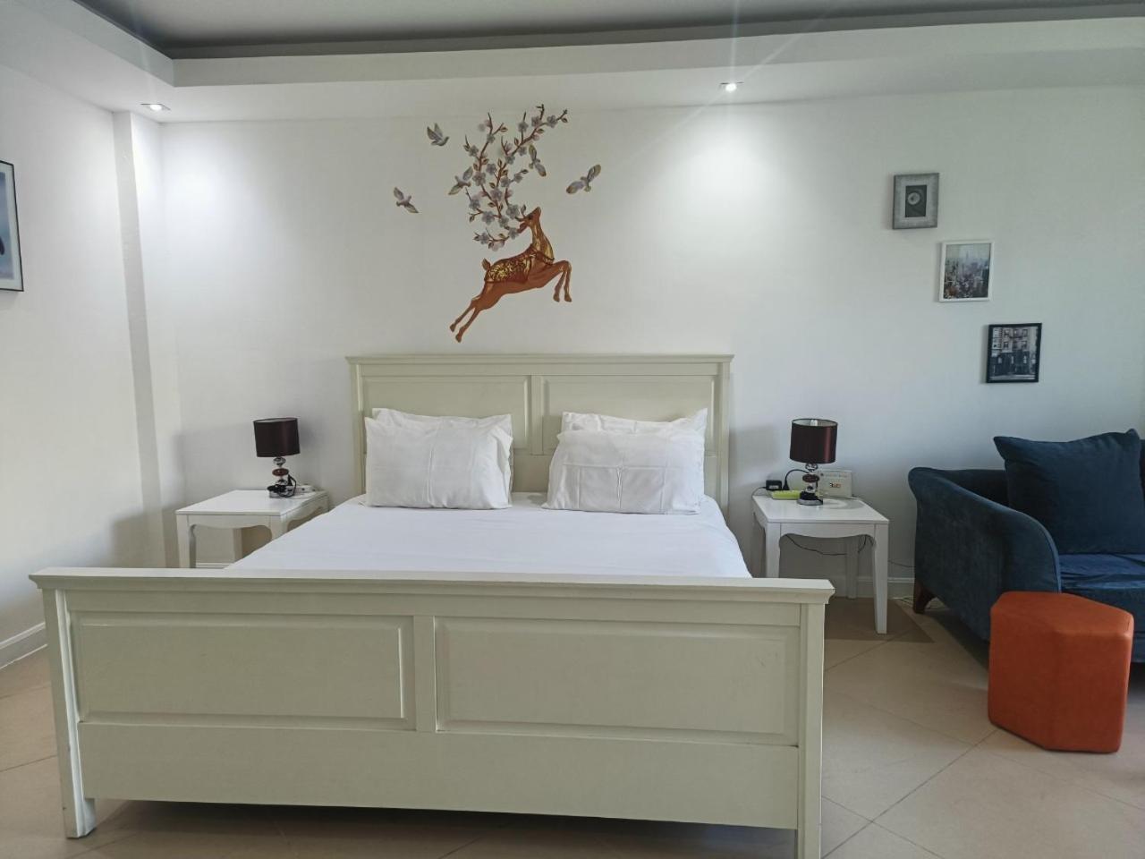 View Talay 6 Pattaya Beach Apartment By Honey Kültér fotó