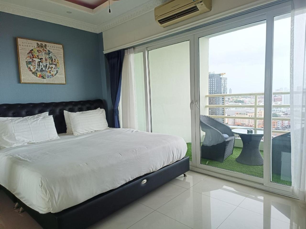 View Talay 6 Pattaya Beach Apartment By Honey Kültér fotó