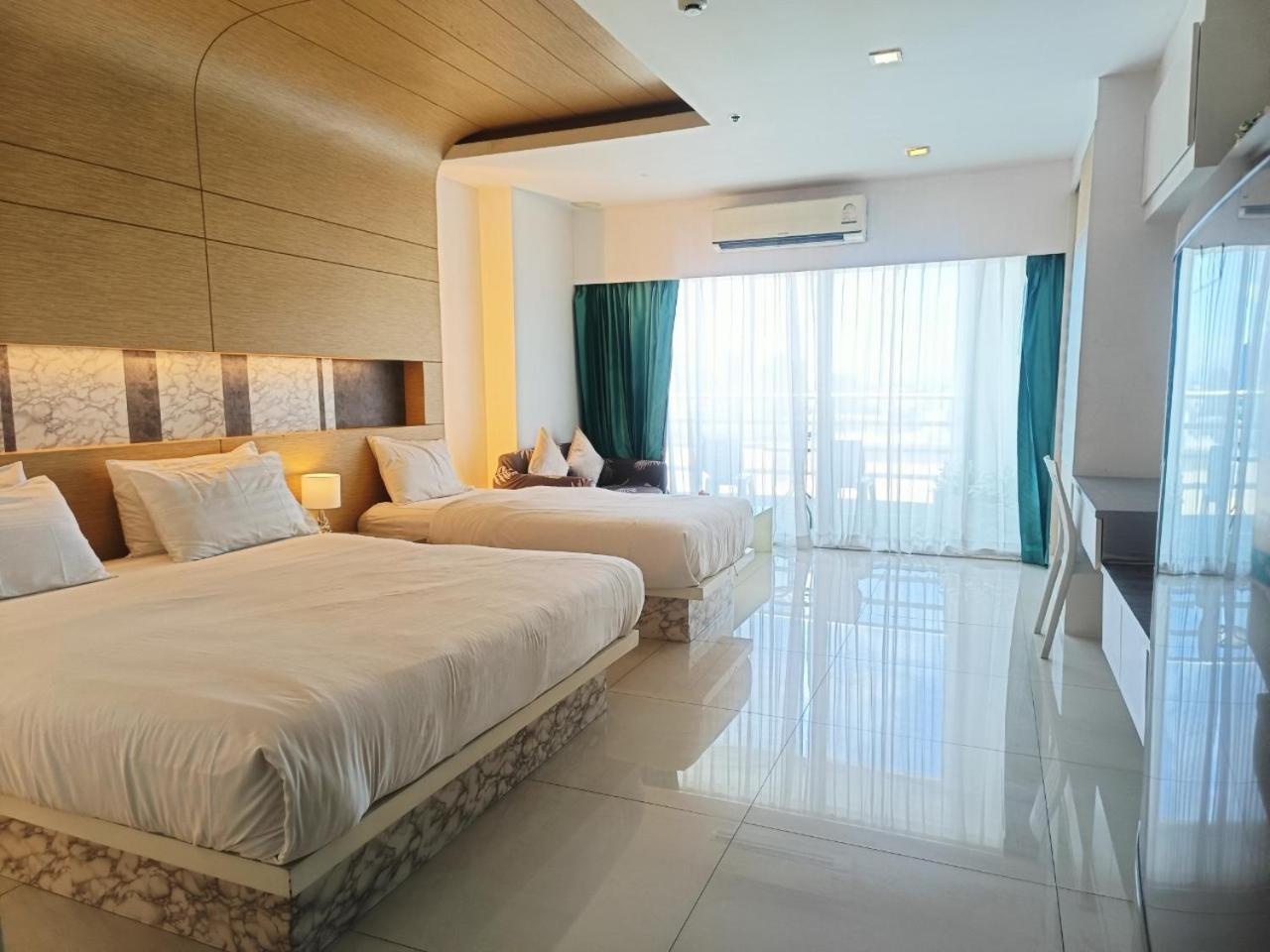 View Talay 6 Pattaya Beach Apartment By Honey Kültér fotó